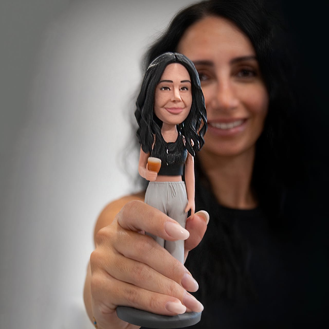 Lustige Geburtstagsüberraschung – Dein personalisierter Wackelkopf als Geschenk zum Feiern! 🎂😂